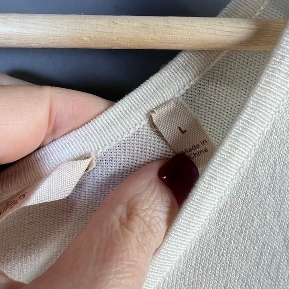 Soft Surroundings Cream Margulies Sweater Size Large - Picture 4 of 7